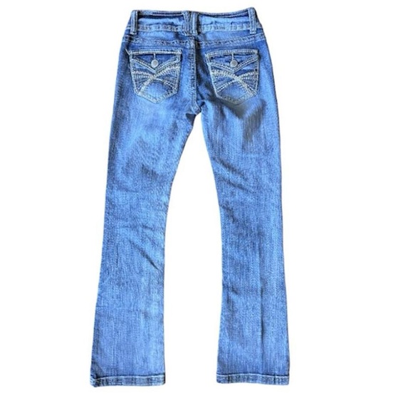 holy kamoly >.< | gorgeous light wash Y2K denim low rise jeans - Picture 3 of 3